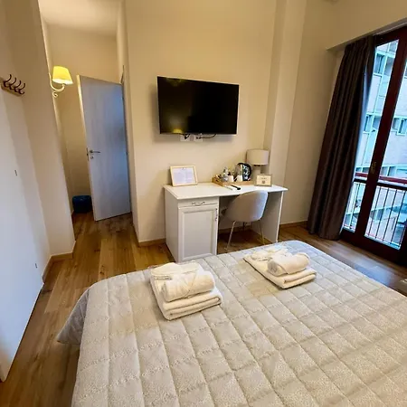 Bed and Breakfast La Boutique By Rjgal *