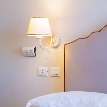 Bed & Breakfast La Boutique By Rjgal - Duomo View 3*