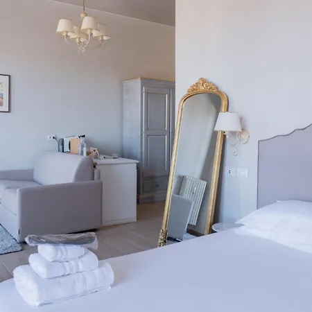 La Boutique By Rjgal - Duomo View Bed & Breakfast Florencie