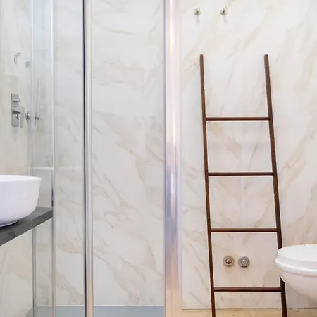 La Boutique By Rjgal - Duomo View Bed & Breakfast 3*