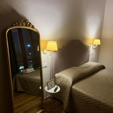 La Boutique By Rjgal Bed & Breakfast Florens